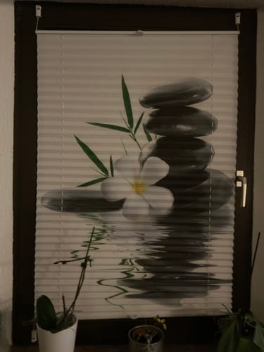 Customer photo review of Plissee Motiv "Frangipani Steinturm Wasser"