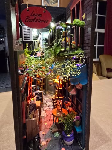 Customer photo review of Dreamy MiniAlley - Booknook DIY kit