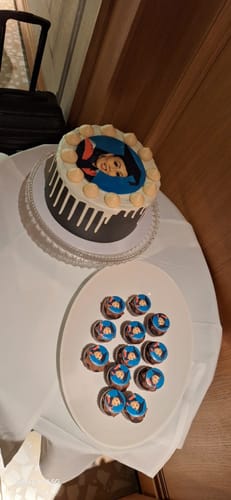 Customer photo review of Design your own Bespoke Cake