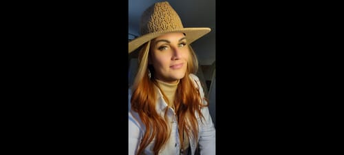 Customer photo review of Cassidy