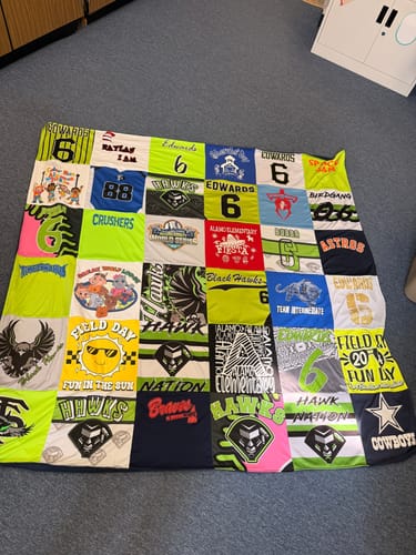 Customer photo review of Premium T Shirt Quilt