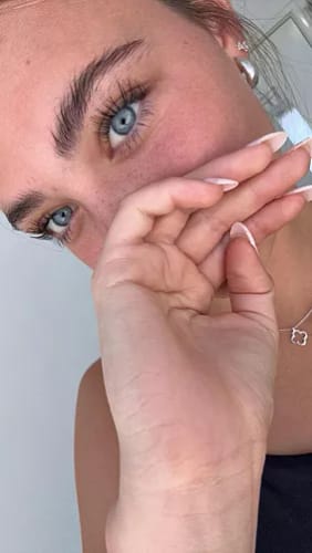 Customer photo review of Premium Wimpernserum
