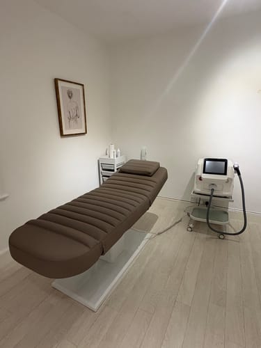 Customer photo review of ActiveShop Autoclave Atlas Table Trolley