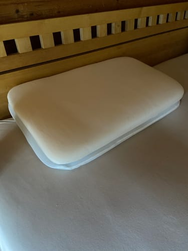 Customer photo review of SIDE+ Kissen