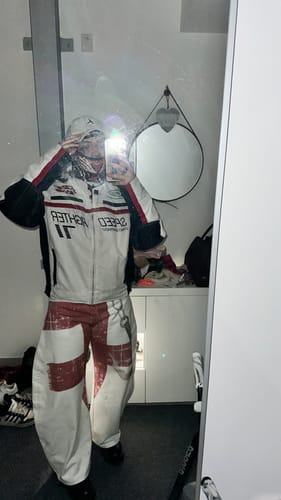 Customer photo review of Omirad Chain Print Cross Barrel Jeans