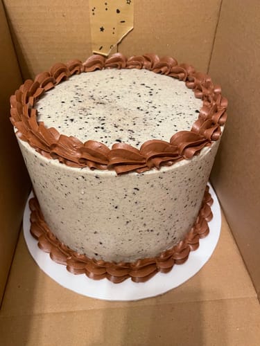 Customer photo review of Private Order Bespoke Cake