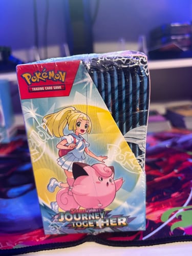 Customer photo review of Pokemon Scarlet and Violet SV9 Journey Together Booster Box