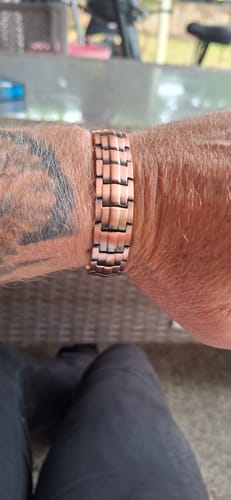 Customer photo review of Mens Double Strength Copper Magnetic Therapy Bracelet