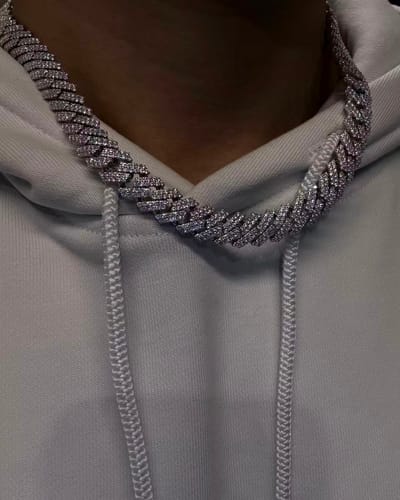 Customer photo review of S925 Moissanite Diamond Prong Cuban Link Chain in White Gold - 13mm