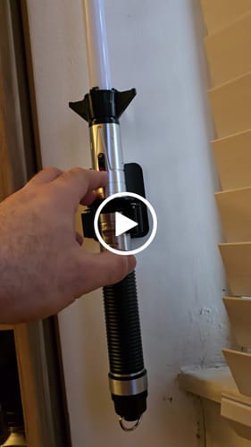 Customer video review of Skoll hero saber