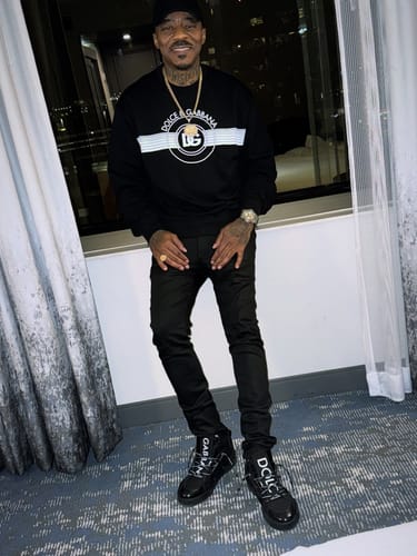 Customer photo review of Dolce & Gabbana Logo Print Sweatshirt