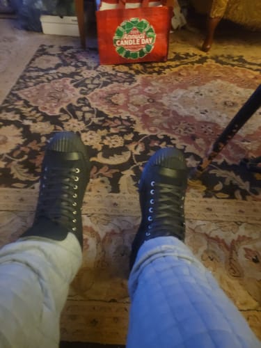 Customer photo review of Grounder High-Top Black/Black