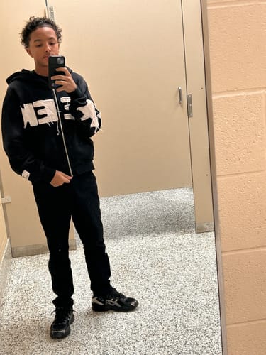 Customer photo review of SEEK ZIPUP