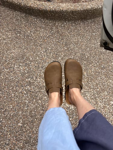Customer photo review of Taro Comfort Footbed Shoes
