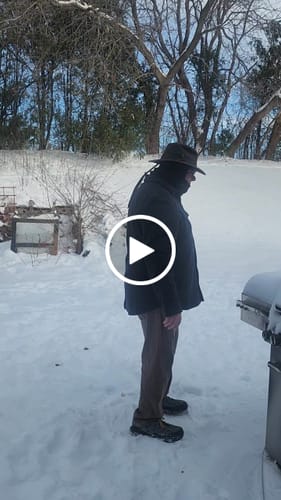 Customer video review of Wilder Shirt Jac - Carbon Black