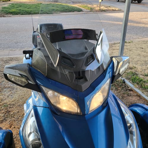 Customer photo review of Moto Eyes - Animated Moto Eyes