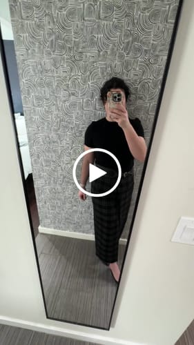 Customer video review of Amara Skirt - Knit Suiting :: Plaid