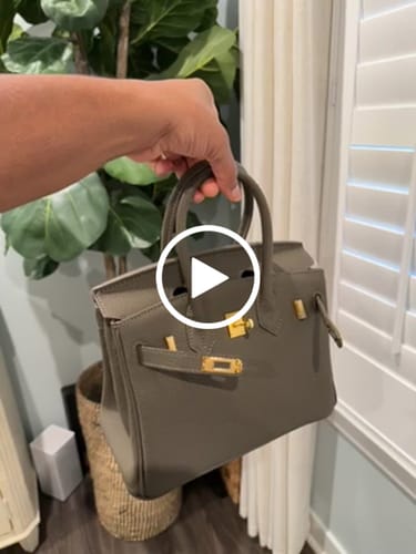 Customer video review of Gabrielle