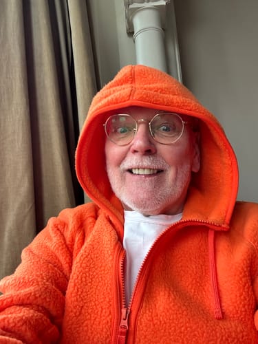 Customer photo review of Helly Hansen Workwear Heritage Pile Hoodie Dark Orange
