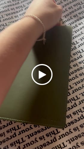 Customer video review of Refillable Folio - OLIVE GREEN