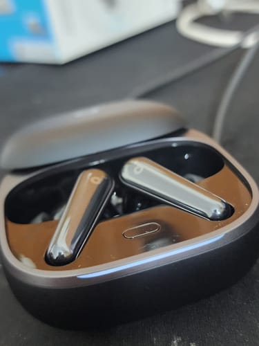 Customer photo review of Soundcore Liberty 5