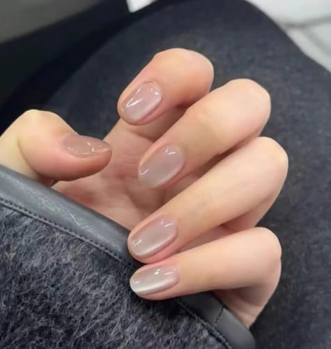 Customer photo review of BORN PRETTY™ Water Light Magnetic Gel Polish – Long-Lasting UV Manicure