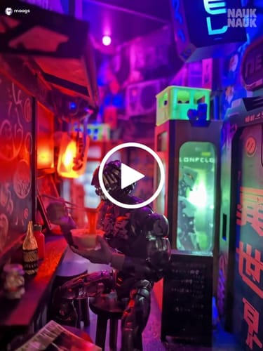 Customer video review of Neo Ramen MiniAlley – A Cyberpunk DIY Diorama Booknook