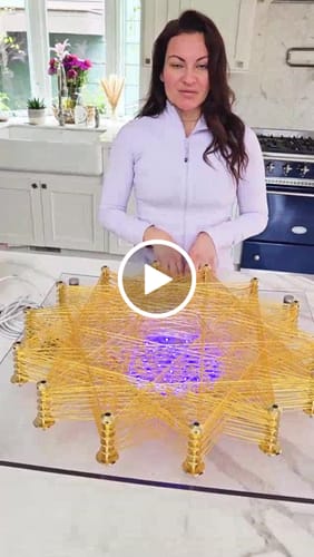 Customer video review of Ultimate Bundle: Qi Coil™ Aura System + QI LITE™ Red Light Panel (Full Body)