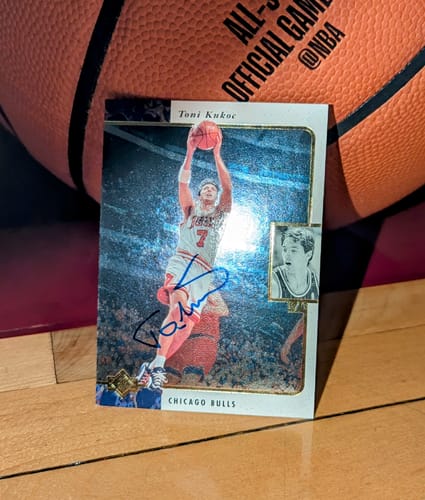Customer photo review of Toni Kukoc Autograph Signing