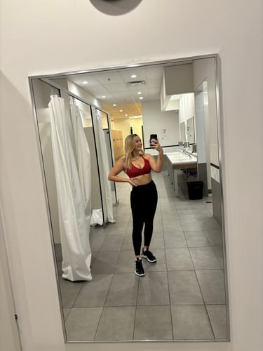 Customer photo review of SLAYER LEGGINGS