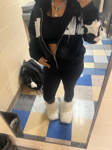 Customer photo review of SEEK ZIPUP