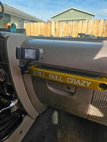 Customer photo review of Grab Bar For 2007 - 2010 Jeep Wrangler JK - CMM Offroad