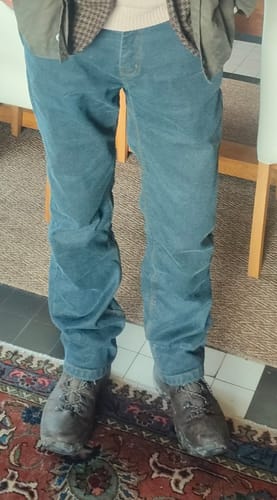Customer photo review of Taranis Elite AAA-rated single-layer motorcycle jeans in dark indigo blue