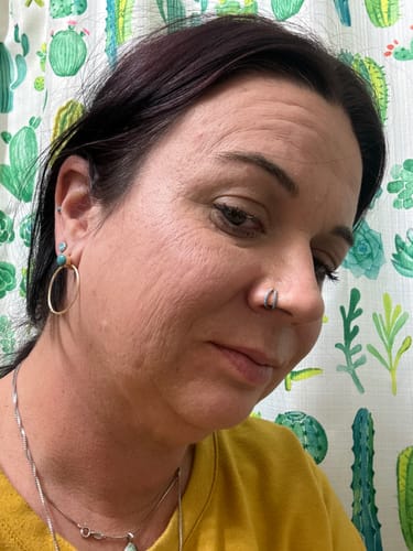 Customer photo review of The Earring Club