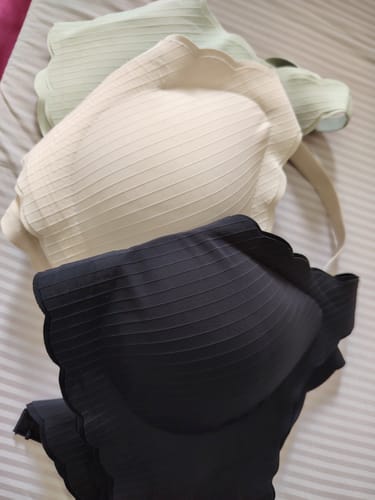 Customer photo review of Martha Wireless Bra