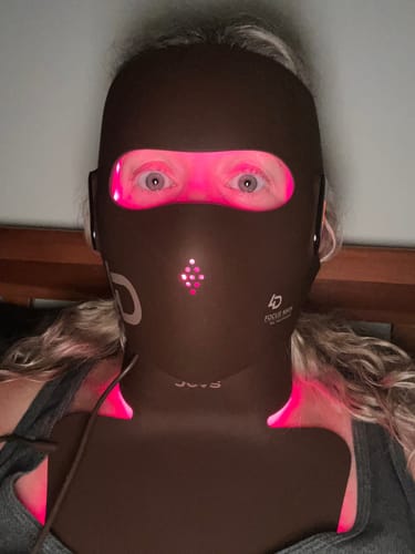 Customer photo review of JOVS 4D Laser Anti-Aging Therapy Mask