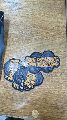 Customer photo review of Sticker Vinile Classico