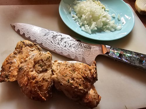 Customer photo review of Cuchillo Chef Acero Damasco 45 capas hoja 21 cm - NÁCAR DE MAR