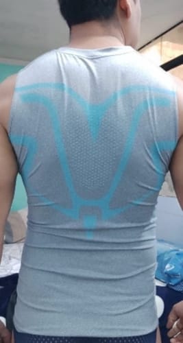 Customer photo review of Lumoria® 2.0 | Corrija a sua postura, comprima os seus abdominais, transforme a sua aparência.