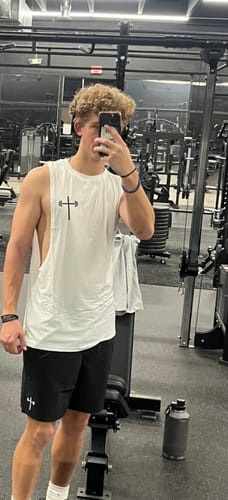 Customer photo review of Performance Shorts 7"