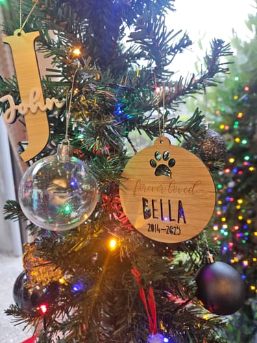 Customer photo review of Pet Memorial Christmas Bauble
