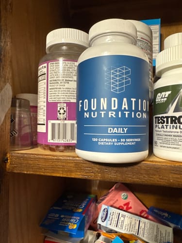 Customer photo review of Foundation Daily