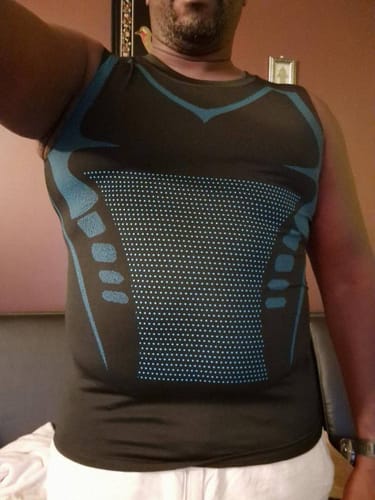 Customer photo review of Lumoria® 2.0 | Corrija a sua postura, comprima os seus abdominais, transforme a sua aparência.