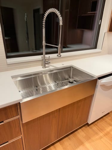 Customer photo review of 37" Large Stainless Steel Farmhouse Sink - Apron Front - 9" Depth - Single Bowl - Offset Drain Right (5LAS37R-9)