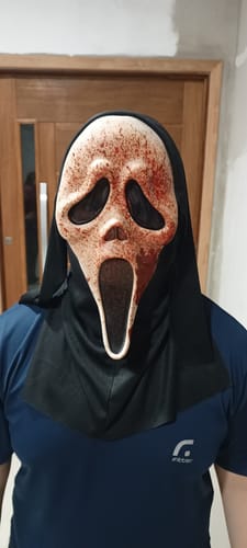 Customer photo review of Máscara Ghostface Blood Premium Seven Star Cinematográfica e Exclusiva