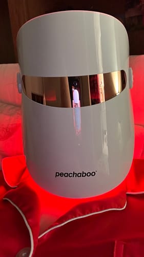 Customer photo review of Peachaboo Glo LED Light Therapy Mask