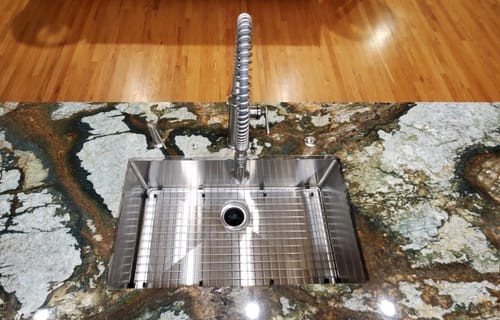 Customer photo review of 31" Stainless Steel Undermount Kitchen Sink - Single Bowl - Center Drain (5S31b-10)