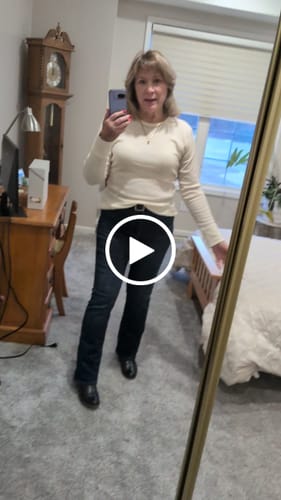 Customer video review of Hannah Long Sleeve Top - Buttercream
