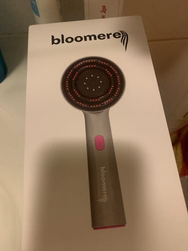 Customer photo review of BloomScratch - 3 in 1 Haarpflegebürste