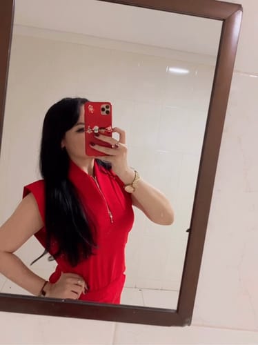 Customer photo review of Pantalón Kate Lucky Red